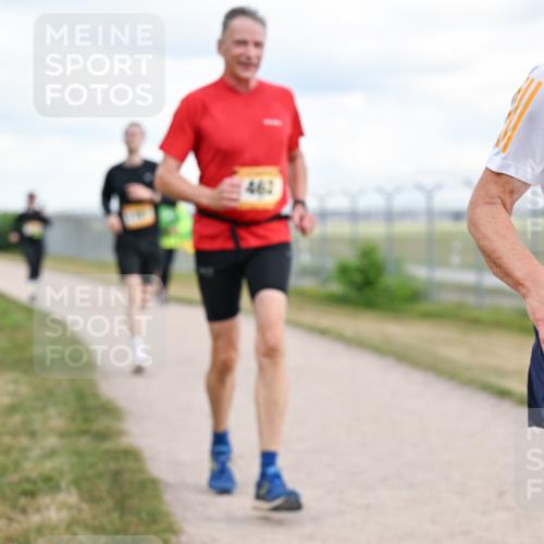 14.09.2025 - Airport Race Dr. Thomas Lammeyer http://msf.ph/oto/8879202 14.09.2025 12:28:03 Laufen 461, 42, 127 meine-sportfotos.de
