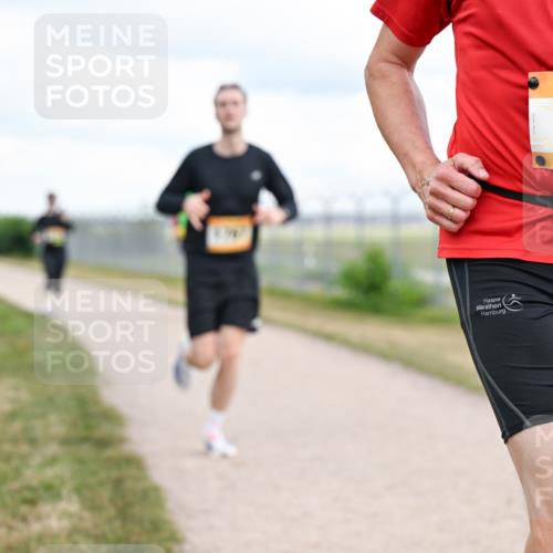 14.09.2025 - Airport Race Dr. Thomas Lammeyer http://msf.ph/oto/8879210 14.09.2025 12:28:04 Laufen 42, 462 meine-sportfotos.de