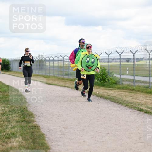 14.09.2025 - Airport Race Dr. Thomas Lammeyer http://msf.ph/oto/8879219 14.09.2025 12:28:06 Laufen 1342, 067 meine-sportfotos.de
