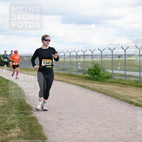 14.09.2025 - Airport Race Dr. Thomas Lammeyer http://msf.ph/oto/8879235 14.09.2025 12:28:10 Laufen 1342 meine-sportfotos.de