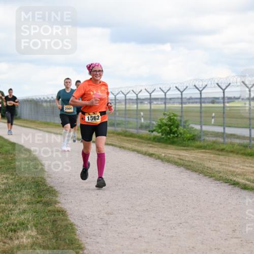 14.09.2025 - Airport Race Dr. Thomas Lammeyer http://msf.ph/oto/8879252 14.09.2025 12:28:14 Laufen 2000, 1562 meine-sportfotos.de