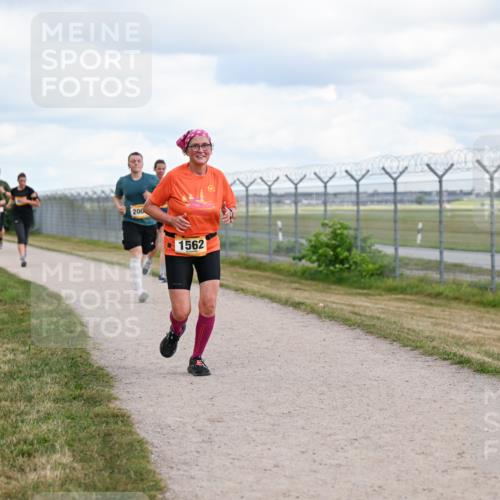 14.09.2025 - Airport Race Dr. Thomas Lammeyer http://msf.ph/oto/8879253 14.09.2025 12:28:14 Laufen 200, 1562 meine-sportfotos.de