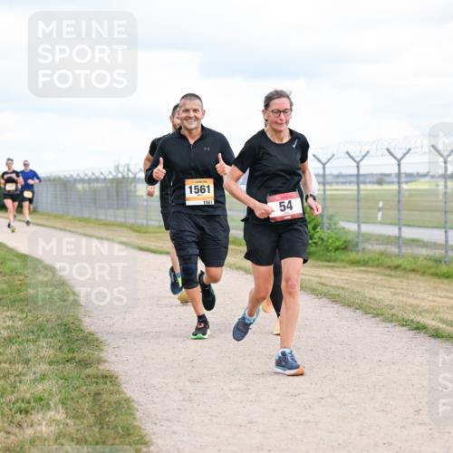 14.09.2025 - Airport Race Dr. Thomas Lammeyer http://msf.ph/oto/8879362 14.09.2025 12:28:27 Laufen 1561, 1561, 54, 54 meine-sportfotos.de