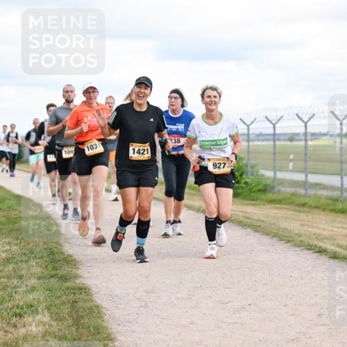 14.09.2025 - Airport Race Dr. Thomas Lammeyer http://msf.ph/oto/8879456 14.09.2025 12:28:41 Laufen 1091, 1031, 1421, 38, 927 meine-sportfotos.de