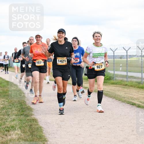 14.09.2025 - Airport Race Dr. Thomas Lammeyer http://msf.ph/oto/8879460 14.09.2025 12:28:41 Laufen 1031, 1421, 38, 927 meine-sportfotos.de