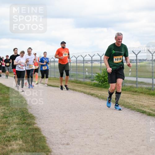 14.09.2025 - Airport Race Dr. Thomas Lammeyer http://msf.ph/oto/8879668 14.09.2025 12:29:12 Laufen 742, 2134, 1001, 1016 meine-sportfotos.de