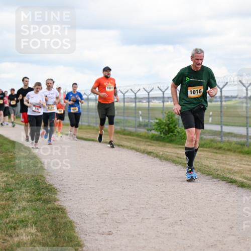 14.09.2025 - Airport Race Dr. Thomas Lammeyer http://msf.ph/oto/8879670 14.09.2025 12:29:12 Laufen 742, 2134, 450, 1001, 1016 meine-sportfotos.de