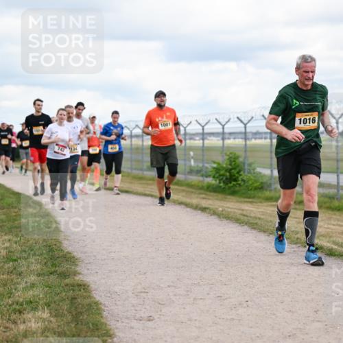 14.09.2025 - Airport Race Dr. Thomas Lammeyer http://msf.ph/oto/8879674 14.09.2025 12:29:13 Laufen 1552, 742, 134, 1001, 1016 meine-sportfotos.de