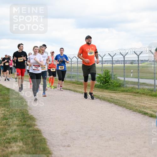 14.09.2025 - Airport Race Dr. Thomas Lammeyer http://msf.ph/oto/8879680 14.09.2025 12:29:13 Laufen 1741, 1552, 742, 2134, 450, 358, 1001, 1016 meine-sportfotos.de