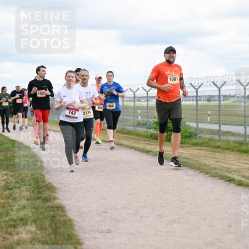 14.09.2025 - Airport Race Dr. Thomas Lammeyer http://msf.ph/oto/8879688 14.09.2025 12:29:14 Laufen 1741, 15, 358, 450, 742, 2134, 1001 meine-sportfotos.de