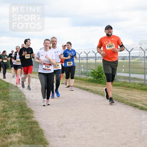 14.09.2025 - Airport Race Dr. Thomas Lammeyer http://msf.ph/oto/8879691 14.09.2025 12:29:15 Laufen 1552, 1337, 1741, 2095, 450, 742, 134, 1001 meine-sportfotos.de