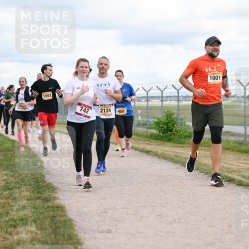 14.09.2025 - Airport Race Dr. Thomas Lammeyer http://msf.ph/oto/8879695 14.09.2025 12:29:15 Laufen 1552, 1741, 20, 742, 2134, 450, 1001, 00000 meine-sportfotos.de