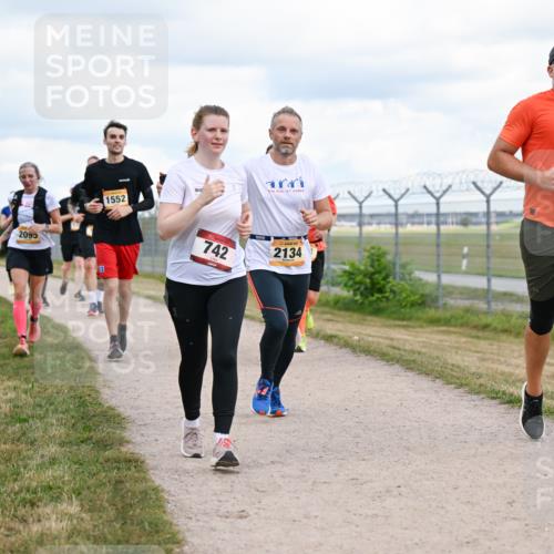 14.09.2025 - Airport Race Dr. Thomas Lammeyer http://msf.ph/oto/8879703 14.09.2025 12:29:16 Laufen 2095, 1552, 742, 2134, 1001 meine-sportfotos.de