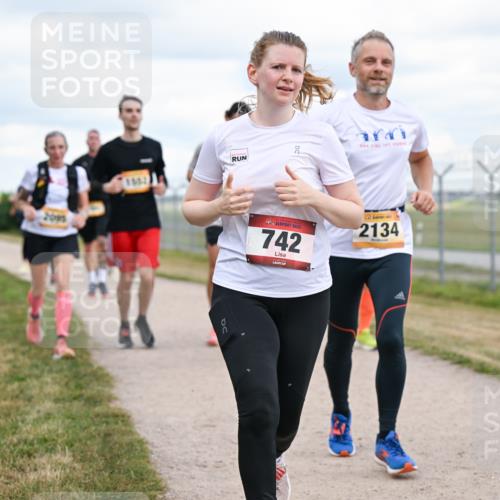 14.09.2025 - Airport Race Dr. Thomas Lammeyer http://msf.ph/oto/8879713 14.09.2025 12:29:17 Laufen 742, 2134 meine-sportfotos.de