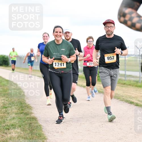 14.09.2025 - Airport Race Dr. Thomas Lammeyer http://msf.ph/oto/8879759 14.09.2025 12:29:22 Laufen 1741, 952, 284, 1 meine-sportfotos.de