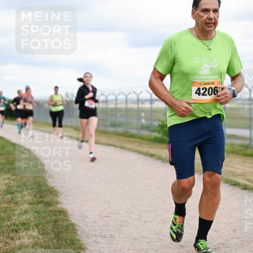 14.09.2025 - Airport Race Dr. Thomas Lammeyer http://msf.ph/oto/8879816 14.09.2025 12:29:31 Laufen 20, 4206 meine-sportfotos.de