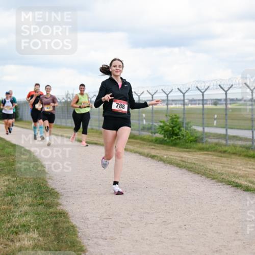 14.09.2025 - Airport Race Dr. Thomas Lammeyer http://msf.ph/oto/8879822 14.09.2025 12:29:33 Laufen 788 meine-sportfotos.de
