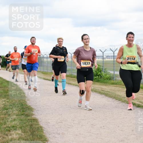 14.09.2025 - Airport Race Dr. Thomas Lammeyer http://msf.ph/oto/8879860 14.09.2025 12:29:37 Laufen 100, 44, 16, 2112, 1833 meine-sportfotos.de