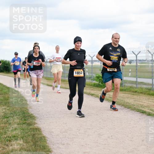 14.09.2025 - Airport Race Dr. Thomas Lammeyer http://msf.ph/oto/8879932 14.09.2025 12:29:47 Laufen 1787, 720, 152, 2028, 1852 meine-sportfotos.de