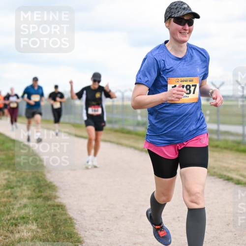 14.09.2025 - Airport Race Dr. Thomas Lammeyer http://msf.ph/oto/8879993 14.09.2025 12:29:54 Laufen 87, 19 meine-sportfotos.de