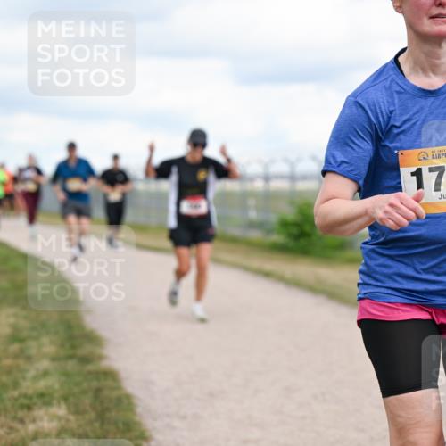 14.09.2025 - Airport Race Dr. Thomas Lammeyer http://msf.ph/oto/8879995 14.09.2025 12:29:54 Laufen 42, 1787 meine-sportfotos.de