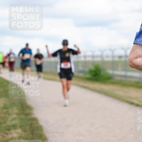 14.09.2025 - Airport Race Dr. Thomas Lammeyer http://msf.ph/oto/8879998 14.09.2025 12:29:54 Laufen  meine-sportfotos.de