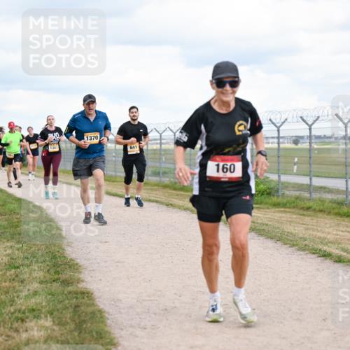 14.09.2025 - Airport Race Dr. Thomas Lammeyer http://msf.ph/oto/8880010 14.09.2025 12:29:56 Laufen 1370, 1383, 641, 160 meine-sportfotos.de