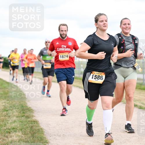 14.09.2025 - Airport Race Dr. Thomas Lammeyer http://msf.ph/oto/8880196 14.09.2025 12:30:19 Laufen 1874, 1586, 58 meine-sportfotos.de