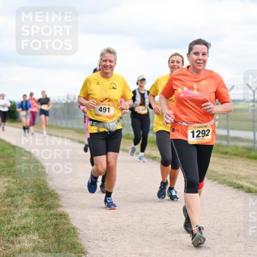 14.09.2025 - Airport Race Dr. Thomas Lammeyer http://msf.ph/oto/8880241 14.09.2025 12:30:24 Laufen 491, 1292 meine-sportfotos.de
