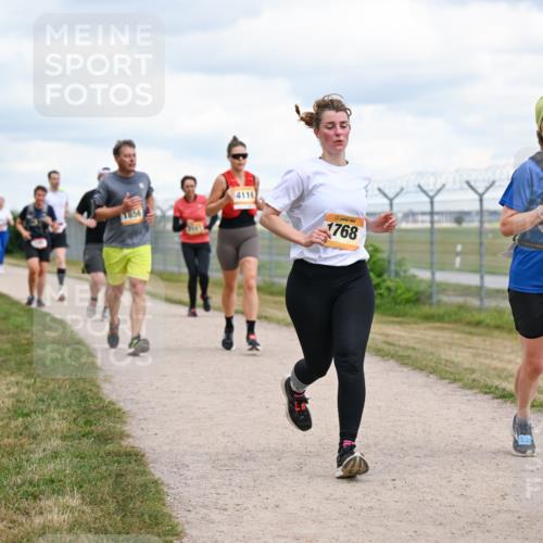 14.09.2025 - Airport Race Dr. Thomas Lammeyer http://msf.ph/oto/8880316 14.09.2025 12:30:33 Laufen 1856, 4116, 1768, 37 meine-sportfotos.de