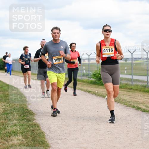 14.09.2025 - Airport Race Dr. Thomas Lammeyer http://msf.ph/oto/8880334 14.09.2025 12:30:35 Laufen 37, 1856, 4116, 4116 meine-sportfotos.de