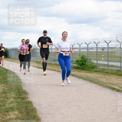 14.09.2025 - Airport Race Dr. Thomas Lammeyer http://msf.ph/oto/8880386 14.09.2025 12:30:42 Laufen 1693, 1081, 670, 1417, 854 meine-sportfotos.de