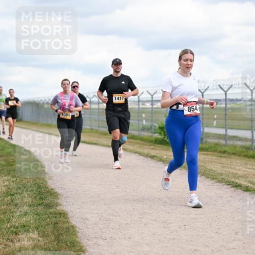 14.09.2025 - Airport Race Dr. Thomas Lammeyer http://msf.ph/oto/8880395 14.09.2025 12:30:43 Laufen 1081, 1417, 854 meine-sportfotos.de