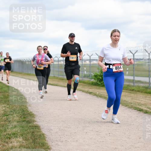 14.09.2025 - Airport Race Dr. Thomas Lammeyer http://msf.ph/oto/8880396 14.09.2025 12:30:43 Laufen 1081, 1417, 854 meine-sportfotos.de