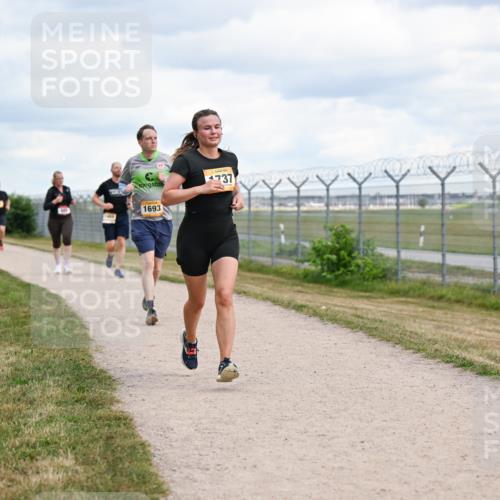 14.09.2025 - Airport Race Dr. Thomas Lammeyer http://msf.ph/oto/8880447 14.09.2025 12:30:49 Laufen 737, 1693 meine-sportfotos.de
