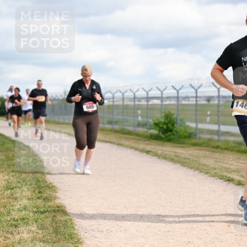 14.09.2025 - Airport Race Dr. Thomas Lammeyer http://msf.ph/oto/8880496 14.09.2025 12:30:54 Laufen 685, 1469, 1469 meine-sportfotos.de