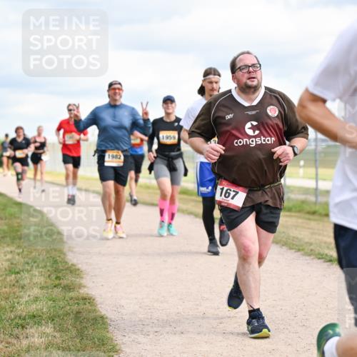 14.09.2025 - Airport Race Dr. Thomas Lammeyer http://msf.ph/oto/8880601 14.09.2025 12:31:06 Laufen 1982, 1959, 167, 4079 meine-sportfotos.de