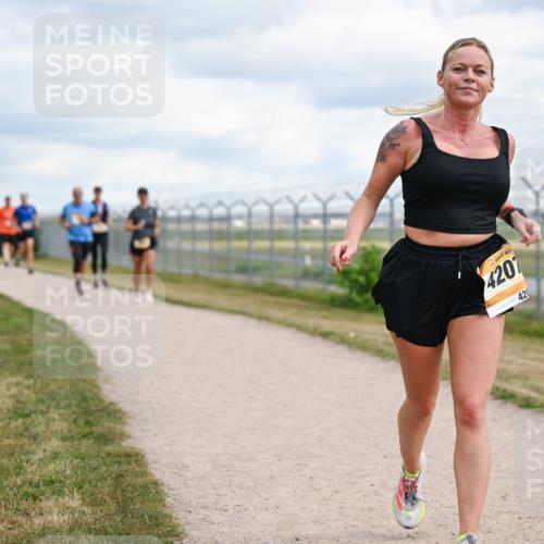 14.09.2025 - Airport Race Dr. Thomas Lammeyer http://msf.ph/oto/8880676 14.09.2025 12:31:13 Laufen 4201, 420 meine-sportfotos.de