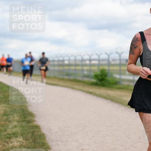 14.09.2025 - Airport Race Dr. Thomas Lammeyer http://msf.ph/oto/8880682 14.09.2025 12:31:14 Laufen 4207, 42 meine-sportfotos.de
