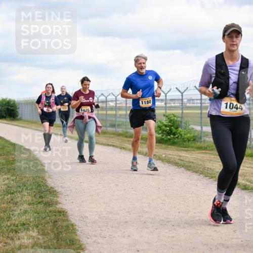 14.09.2025 - Airport Race Dr. Thomas Lammeyer http://msf.ph/oto/8880719 14.09.2025 12:31:21 Laufen 1232, 1426, 1180, 1529, 1044 meine-sportfotos.de