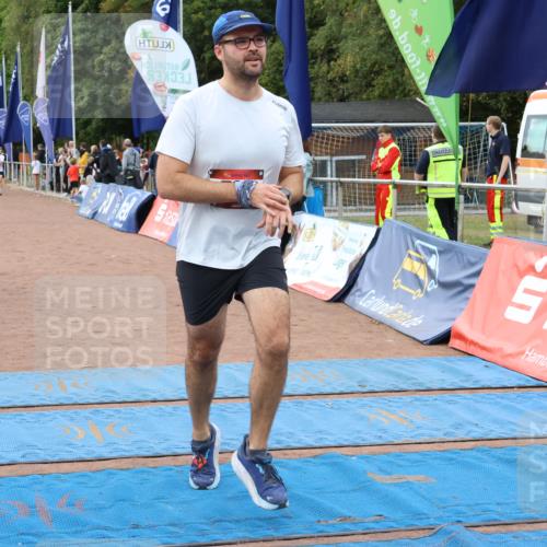 14.09.2025 - Airport Race Strokosch-Dieckow http://msf.ph/oto/8880750 14.09.2025 12:41:29 Ziel 692, 701, 1299 meine-sportfotos.de