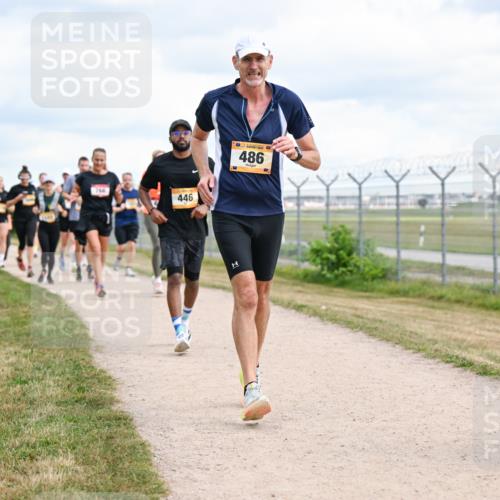 14.09.2025 - Airport Race Dr. Thomas Lammeyer http://msf.ph/oto/8880803 14.09.2025 12:31:35 Laufen 446, 486 meine-sportfotos.de