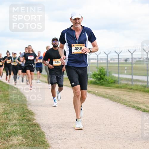 14.09.2025 - Airport Race Dr. Thomas Lammeyer http://msf.ph/oto/8880804 14.09.2025 12:31:35 Laufen 446, 486 meine-sportfotos.de