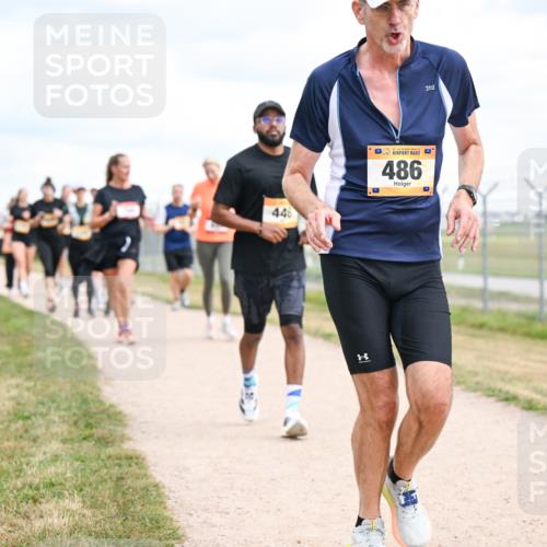 14.09.2025 - Airport Race Dr. Thomas Lammeyer http://msf.ph/oto/8880814 14.09.2025 12:31:36 Laufen 446, 486 meine-sportfotos.de