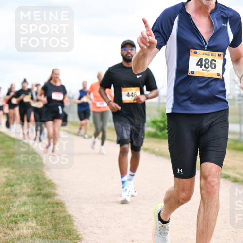 14.09.2025 - Airport Race Dr. Thomas Lammeyer http://msf.ph/oto/8880816 14.09.2025 12:31:36 Laufen 446, 486 meine-sportfotos.de