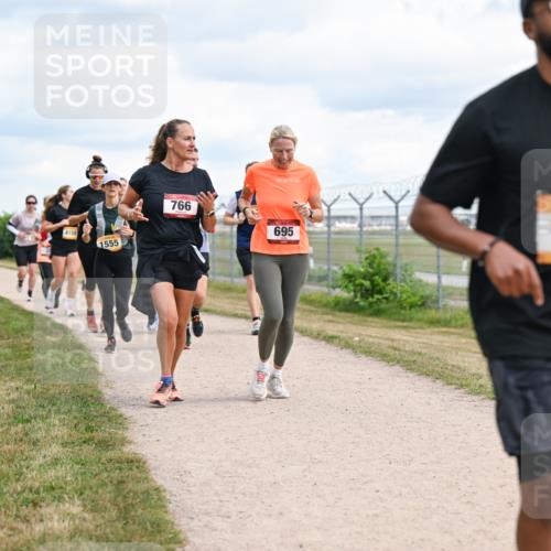 14.09.2025 - Airport Race Dr. Thomas Lammeyer http://msf.ph/oto/8880829 14.09.2025 12:31:38 Laufen 4158, 1555, 766, 695, 446 meine-sportfotos.de