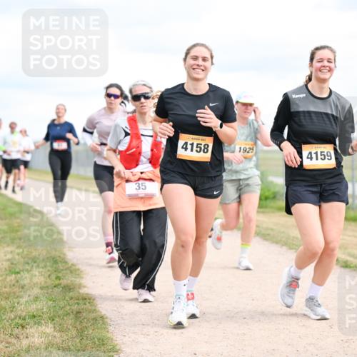 14.09.2025 - Airport Race Dr. Thomas Lammeyer http://msf.ph/oto/8880877 14.09.2025 12:31:44 Laufen 35, 4158, 1925, 4159 meine-sportfotos.de