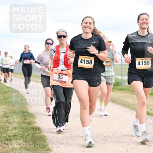 14.09.2025 - Airport Race Dr. Thomas Lammeyer http://msf.ph/oto/8880878 14.09.2025 12:31:44 Laufen 35, 4158, 1925, 4159 meine-sportfotos.de