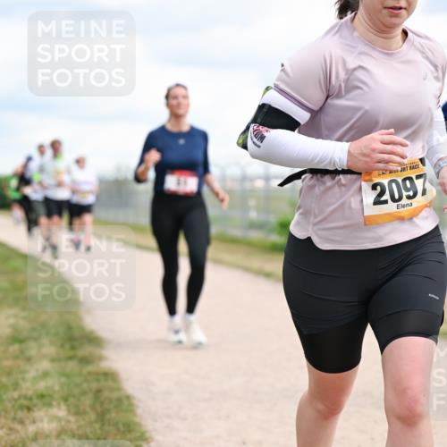 14.09.2025 - Airport Race Dr. Thomas Lammeyer http://msf.ph/oto/8880897 14.09.2025 12:31:46 Laufen 2097, 80 meine-sportfotos.de