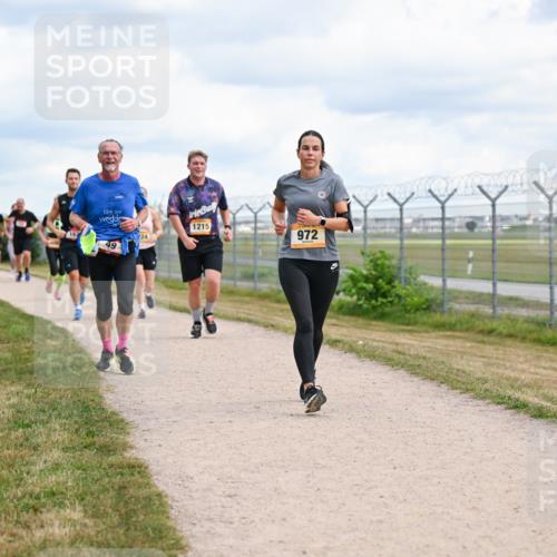 14.09.2025 - Airport Race Dr. Thomas Lammeyer http://msf.ph/oto/8880997 14.09.2025 12:32:02 Laufen 49, 24, 1215, 972 meine-sportfotos.de